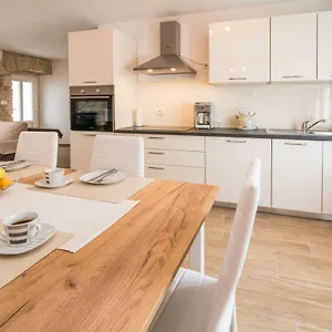 Apartament Tara, Vrbnik (Primorje-Gorski Kotar)